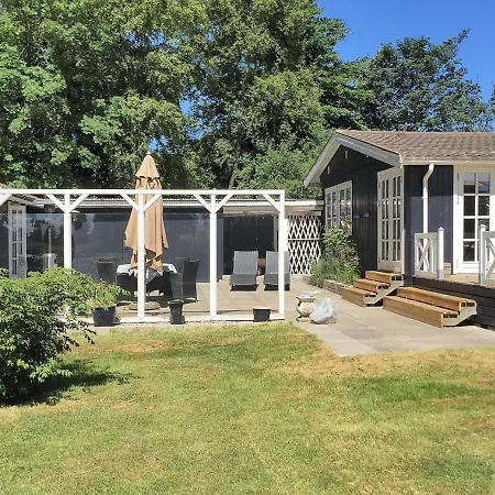 Holiday home Jeip - 400m To The Inlet In Sealand By Interhome Holbaek